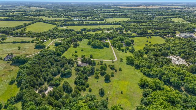 3829 FM 896, Leonard, TX 75452