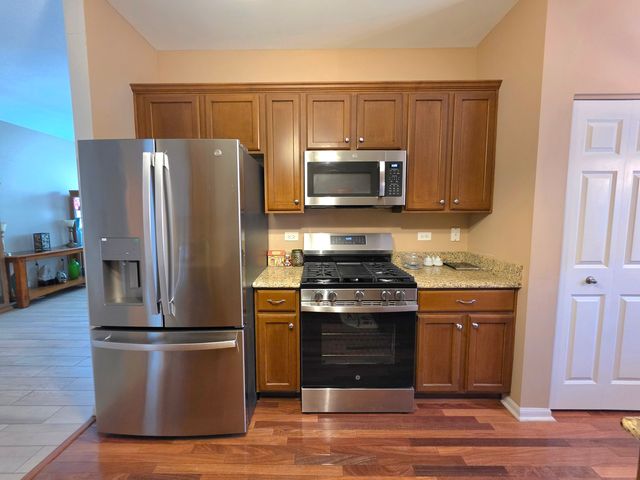 8211 Tremont Lane, Joliet, IL 60431