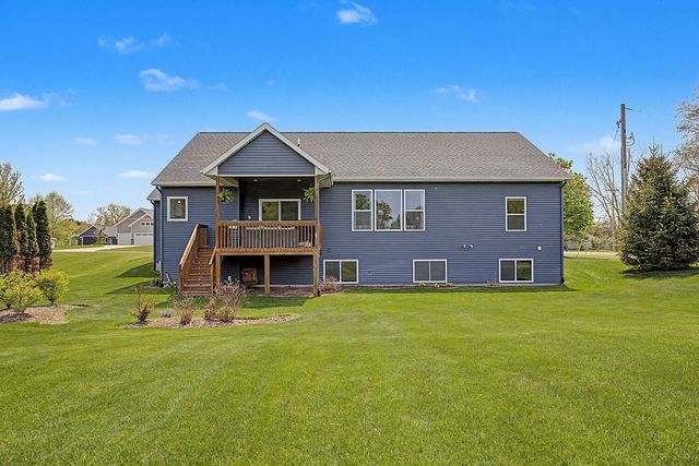 5587 Stanton Woods Drive, Blendon Twp, MI 49426