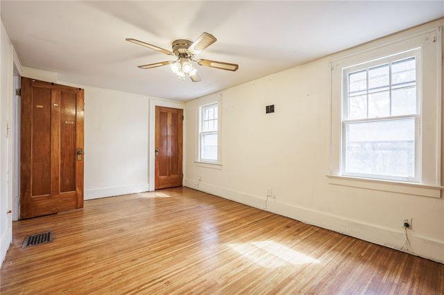 64 Midvale, Rochester, NY 14619
