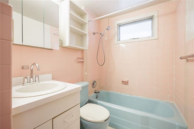 64 Midvale, Rochester, NY 14619