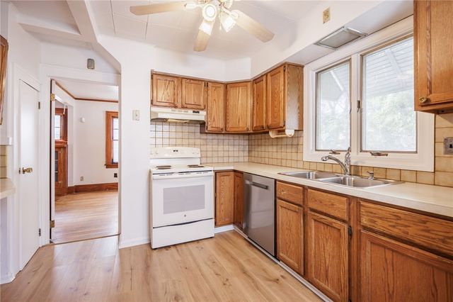 64 Midvale, Rochester, NY 14619