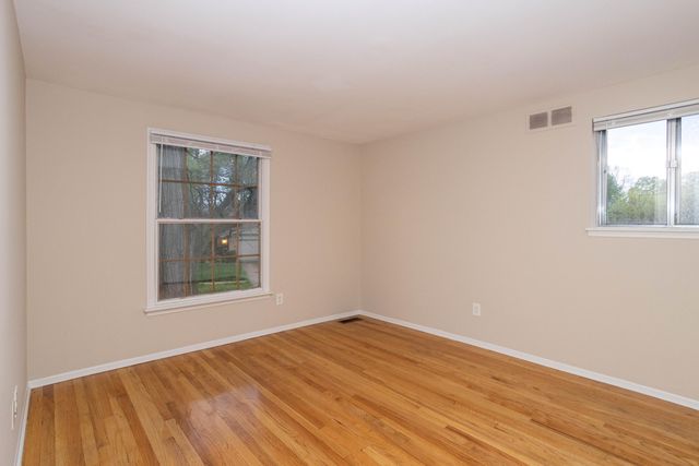 3356 Tacoma Circle, Ann Arbor, MI 48108