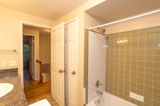 3356 Tacoma Circle, Ann Arbor, MI 48108