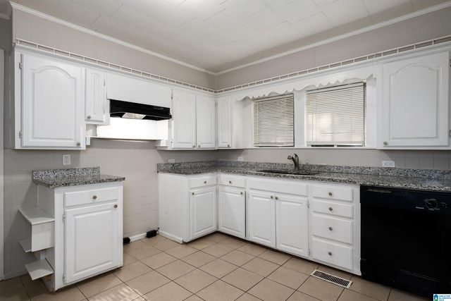 8256 BRADFORD ROAD, Pinson, AL 35126