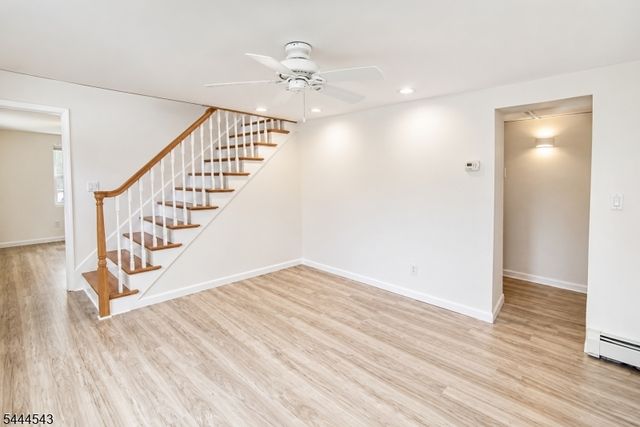 58 Cork Hill Rd, Ogdensburg Boro, NJ 07439