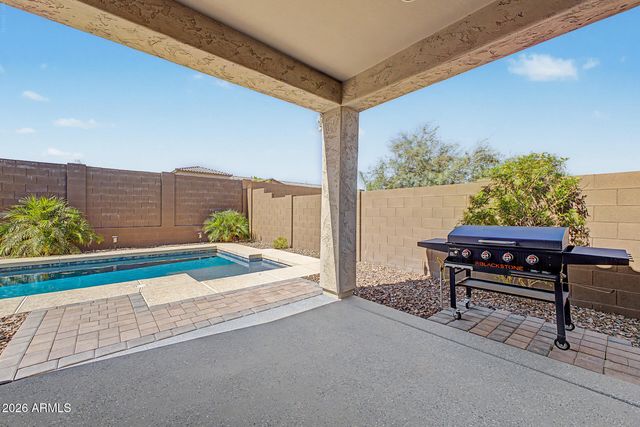 1957 W Fawn Way, San Tan Valley, AZ 85144