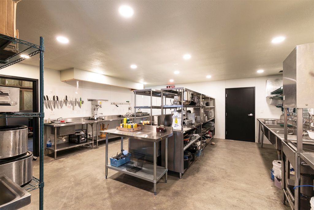 125 & 139 Hannon Lane, Darby, MT 59829 photo 9