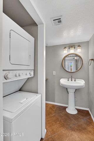 1840 E MORTEN Avenue 138, Phoenix, AZ 85020