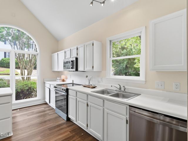 2917 Isabella Drive, Raleigh, NC 27603