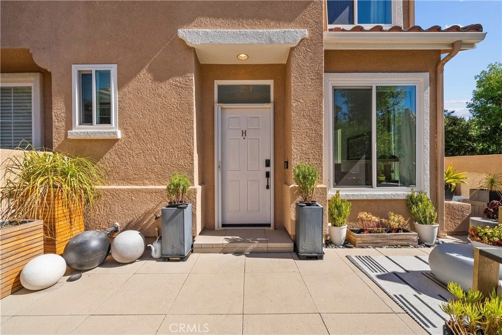 25735 Perlman Place H, Stevenson Ranch, CA 91381 — photo 2