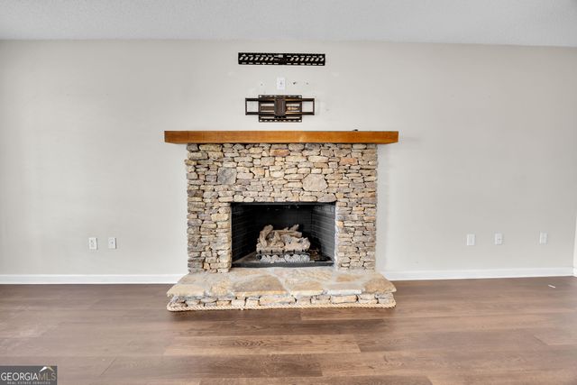 55 Ewing Drive, Social Circle, GA 30025