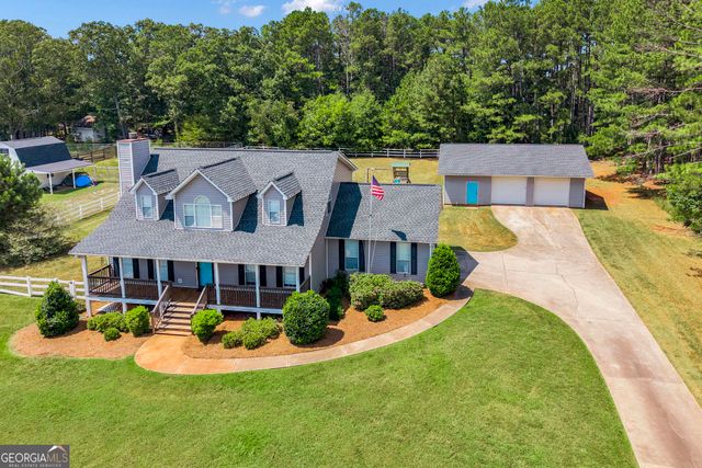 55 Ewing Drive, Social Circle, GA 30025