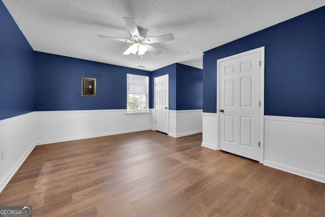 55 Ewing Drive, Social Circle, GA 30025