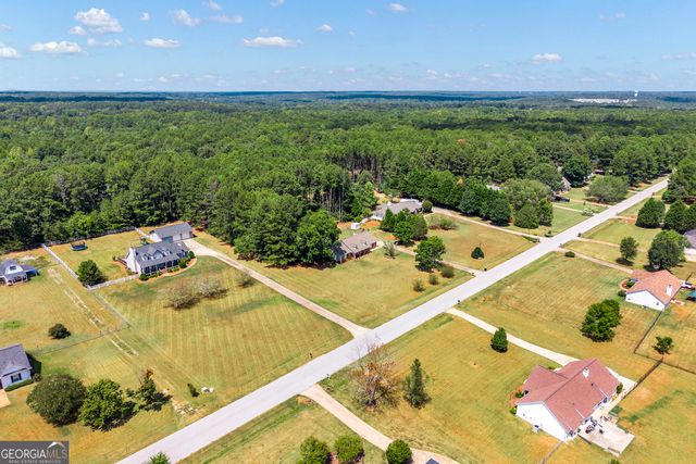 55 Ewing Drive, Social Circle, GA 30025