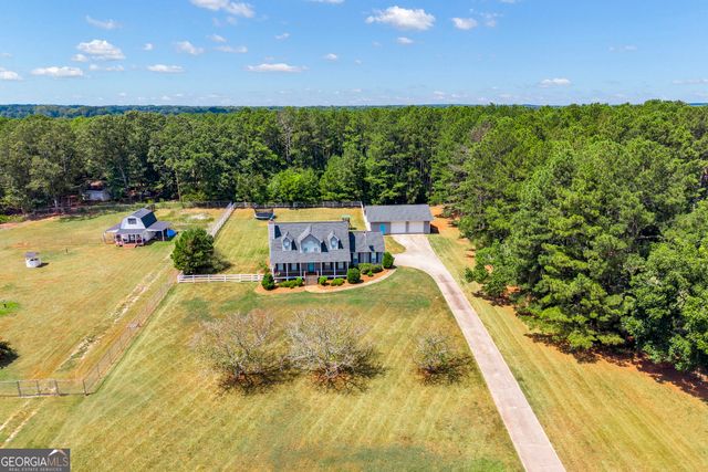 55 Ewing Drive, Social Circle, GA 30025