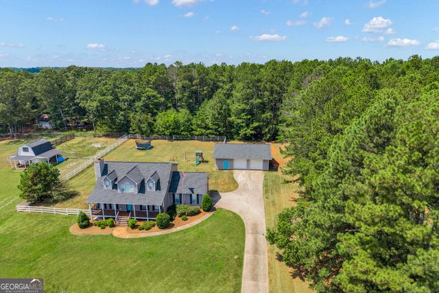 55 Ewing Drive, Social Circle, GA 30025