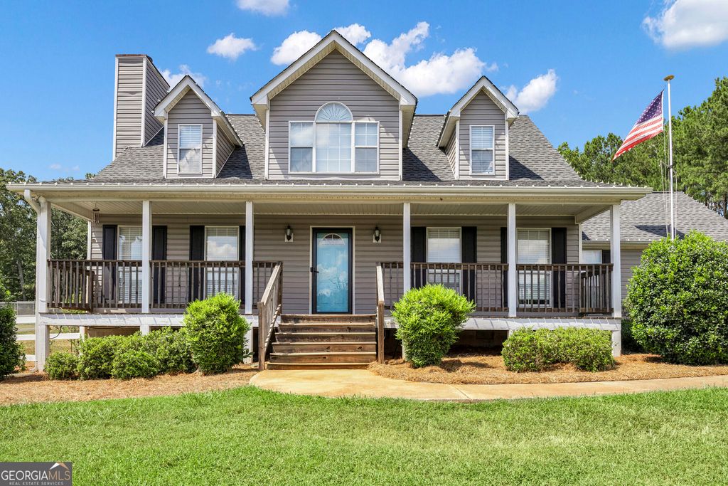 55 Ewing Drive, Social Circle, GA 30025