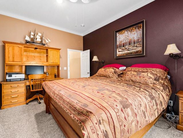 553 S Saunders Dr, Pueblo West, CO 81007