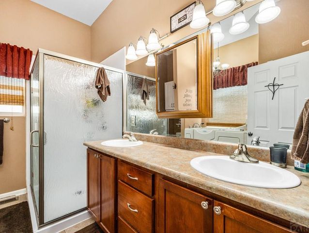 553 S Saunders Dr, Pueblo West, CO 81007