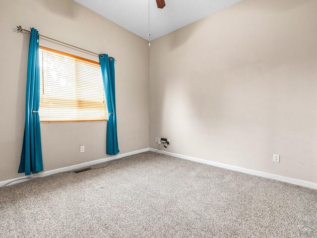 553 S Saunders Dr, Pueblo West, CO 81007