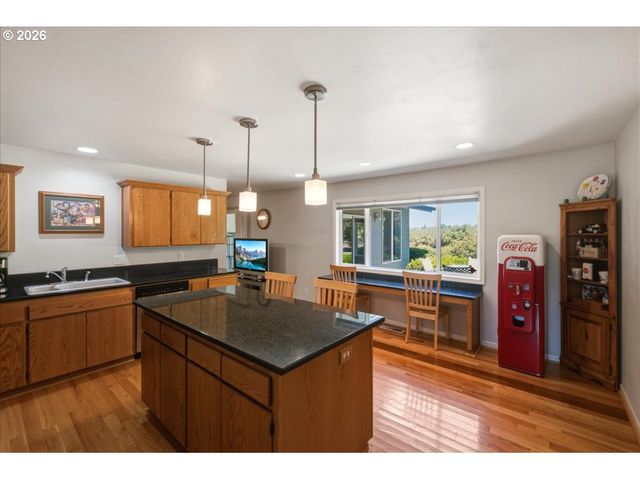 7683 PARKER Ln, Turner, OR 97392