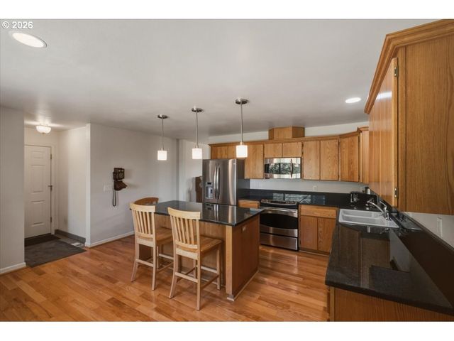 7683 PARKER Ln, Turner, OR 97392