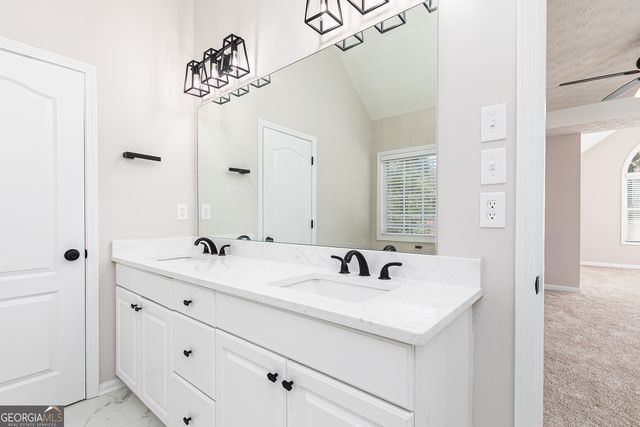 65 Ashford Drive, Oxford, GA 30054