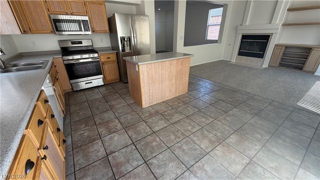 2424 Predera Avenue -, Henderson, NV 89052