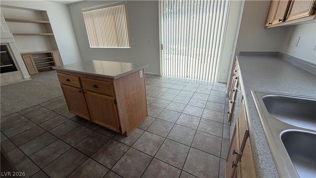 2424 Predera Avenue -, Henderson, NV 89052