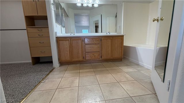 2424 Predera Avenue -, Henderson, NV 89052