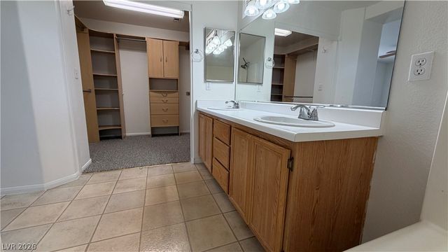 2424 Predera Avenue -, Henderson, NV 89052