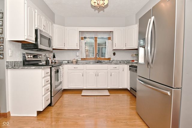 8336 Chapel Pines Drive, Indianapolis, IN 46234