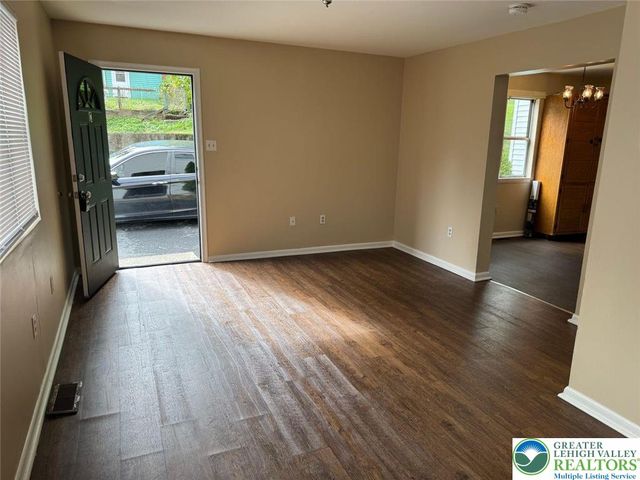 1538 E. 8th Street C, Bethlehem City, PA 18015