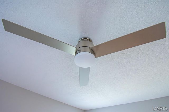 13036 GERANIUM Court, St Louis, MO 63146