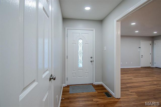 13036 GERANIUM Court, St Louis, MO 63146