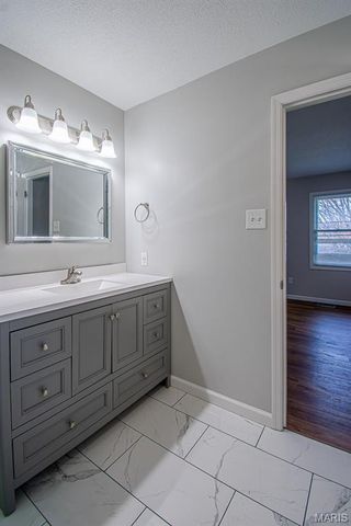 13036 GERANIUM Court, St Louis, MO 63146