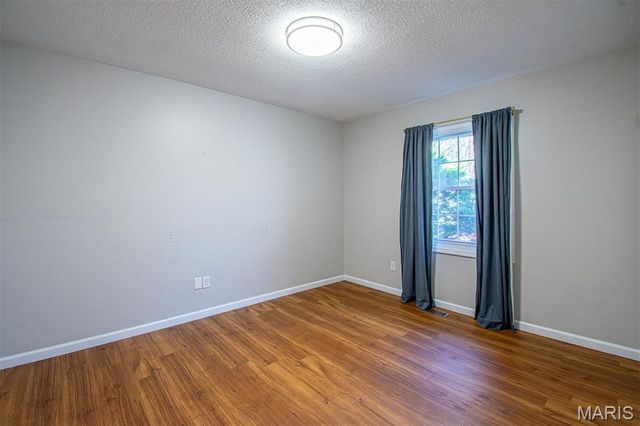 13036 GERANIUM Court, St Louis, MO 63146