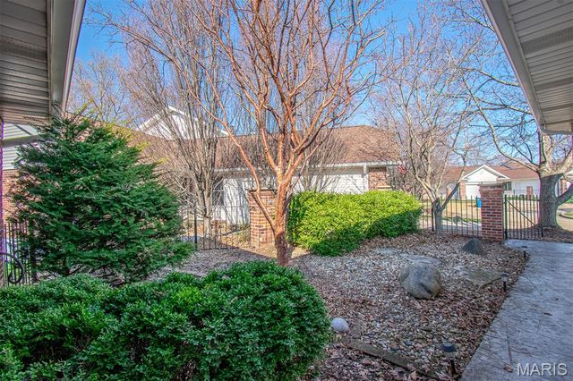 13036 GERANIUM Court, St Louis, MO 63146