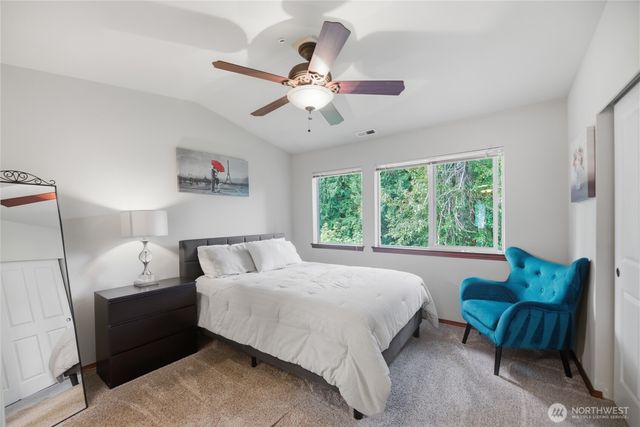 1047 215th Place SE, Bothell, WA 98021
