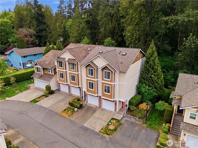 1047 215th Place SE, Bothell, WA 98021