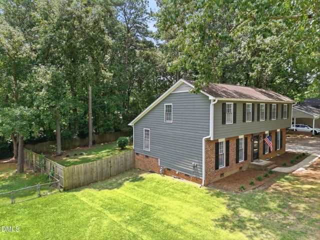 608 SE Maynard Road, Cary, NC 27511