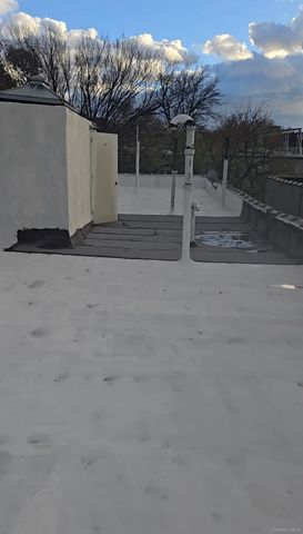 1136 Saint Marks Avenue 4, Brooklyn, NY 11213