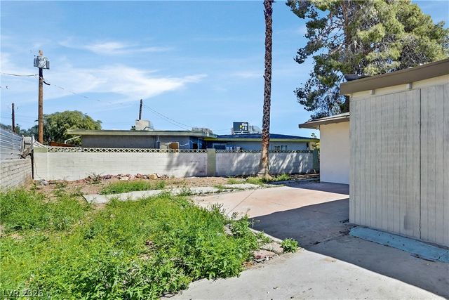 1808 Weldon Place, Las Vegas, NV 89104