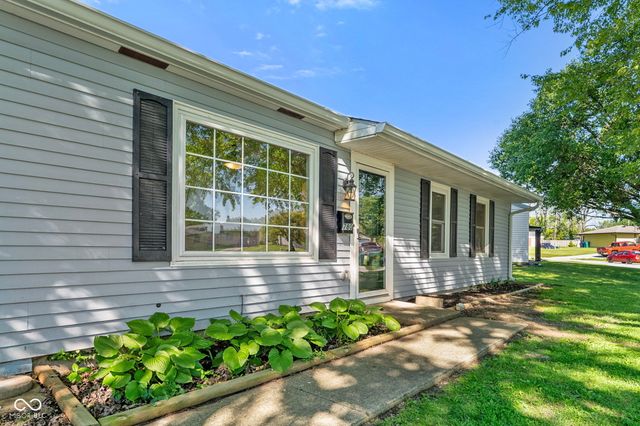 780 Maple Lane, Mooresville, IN 46158