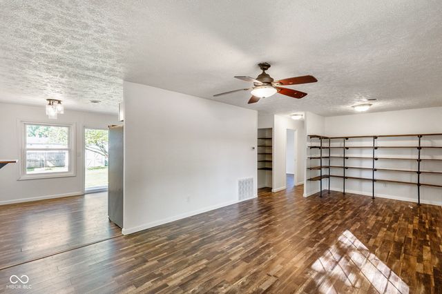 780 Maple Lane, Mooresville, IN 46158