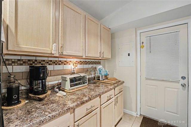 208 Rawson Drive, New Carlisle, OH 45344