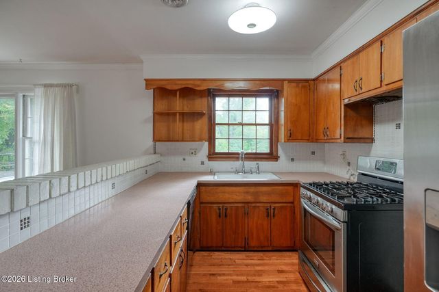 2509 Walbrook Dr, Louisville, KY 40222