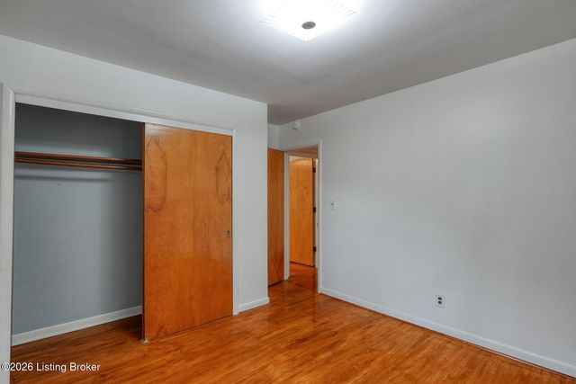 2509 Walbrook Dr, Louisville, KY 40222