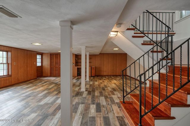 2509 Walbrook Dr, Louisville, KY 40222